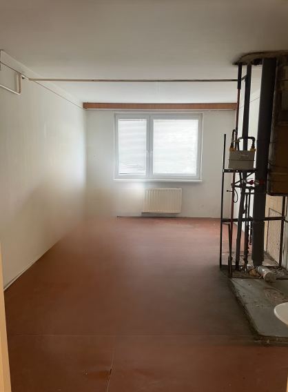 Predám 2 izbový byt s balkónom v Hurbanove